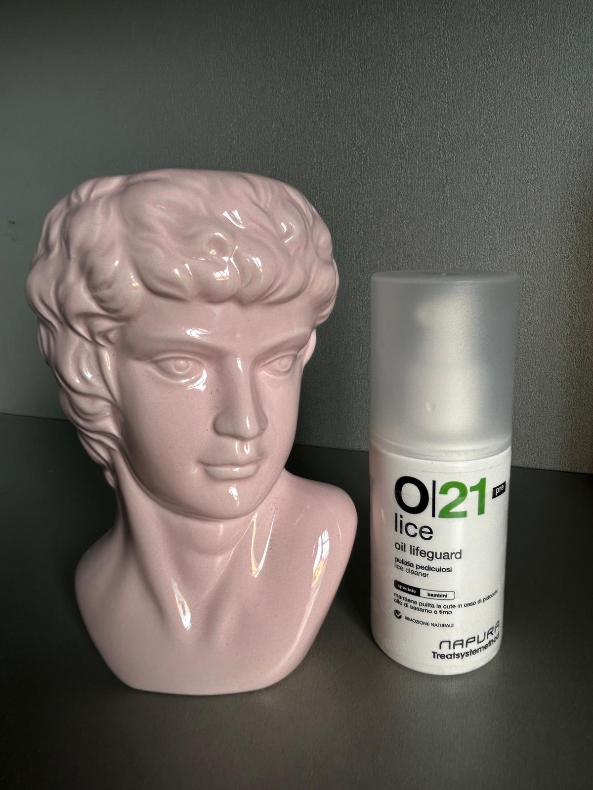O|21 lice oil lifeguard